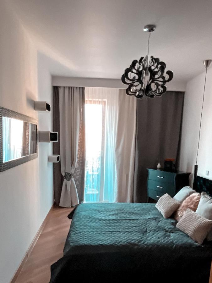 Apartament Solna 80 - Centrum Miasta Z Podziemnym Garazem Кельце Екстер'єр фото